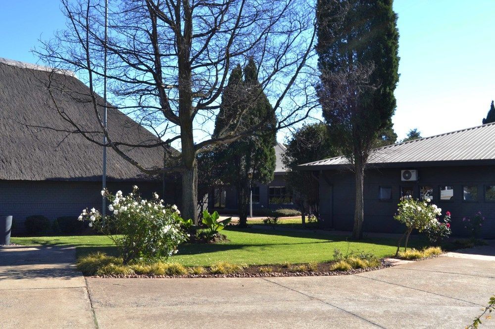 Vista Ort Hotell Kempton Park Exteriör bild